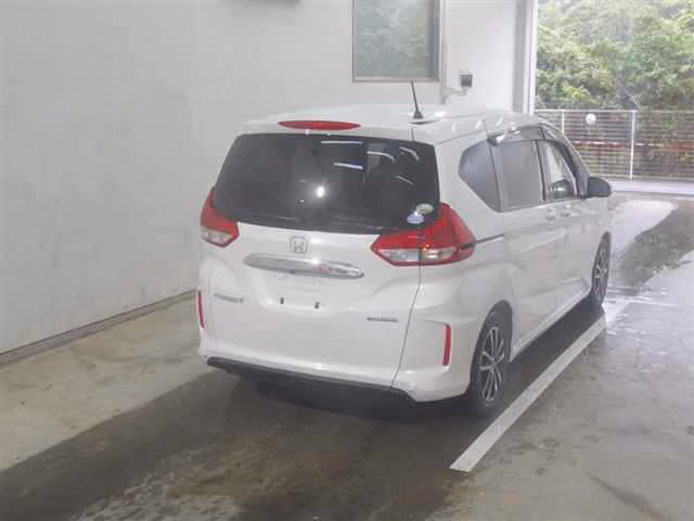 HONDA FREED+