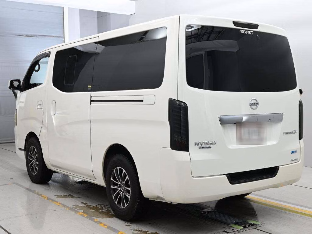 NISSAN NV350 CARAVAN