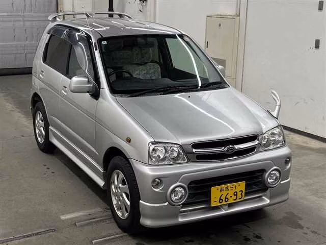 DAIHATSU TERIOS KID