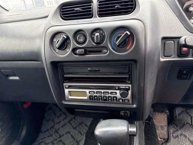DAIHATSU TERIOS KID