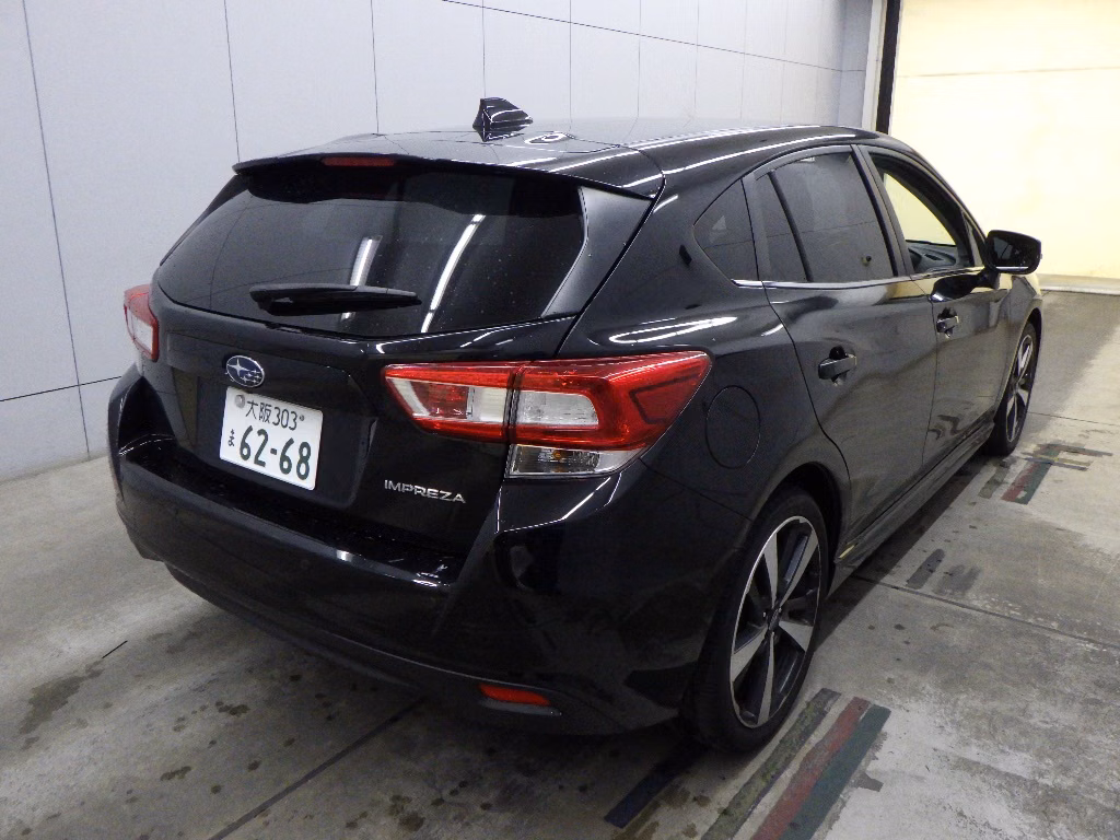 SUBARU IMPREZA