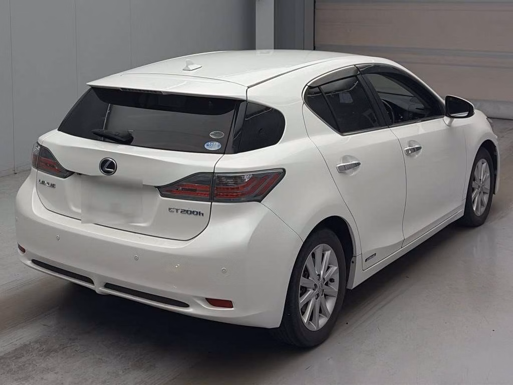 LEXUS CT200H