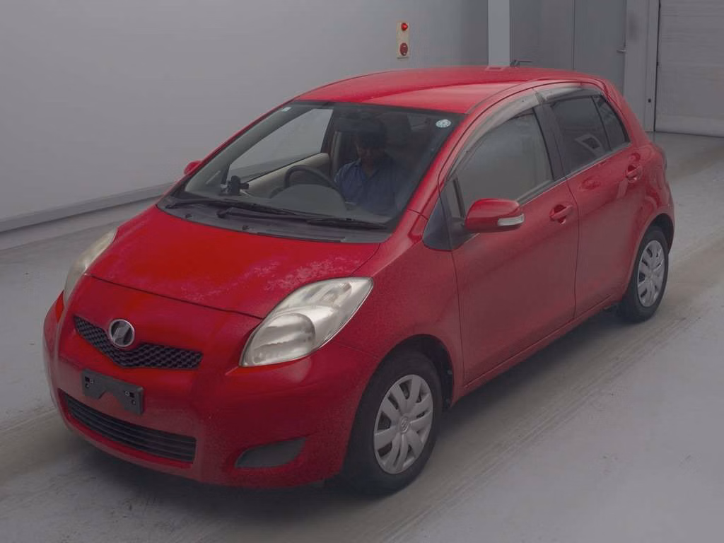 TOYOTA VITZ