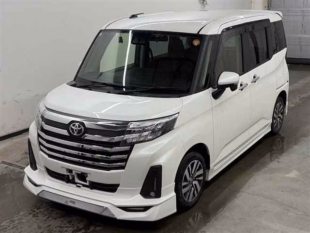TOYOTA TANK