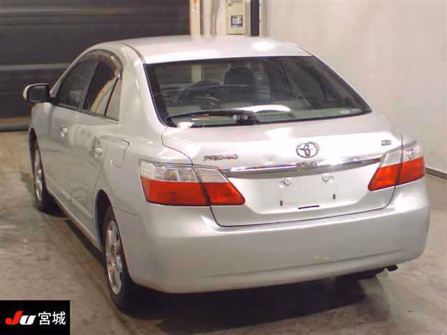 TOYOTA PREMIO