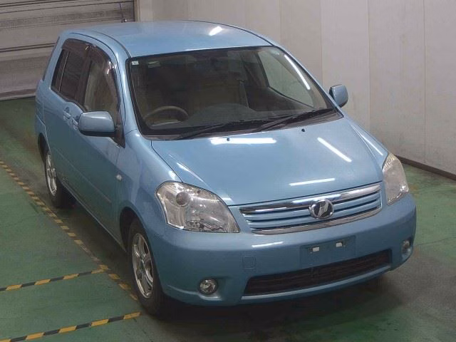 TOYOTA RAUM