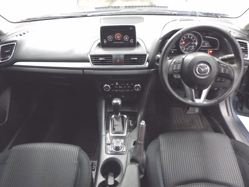 MAZDA AXELA
