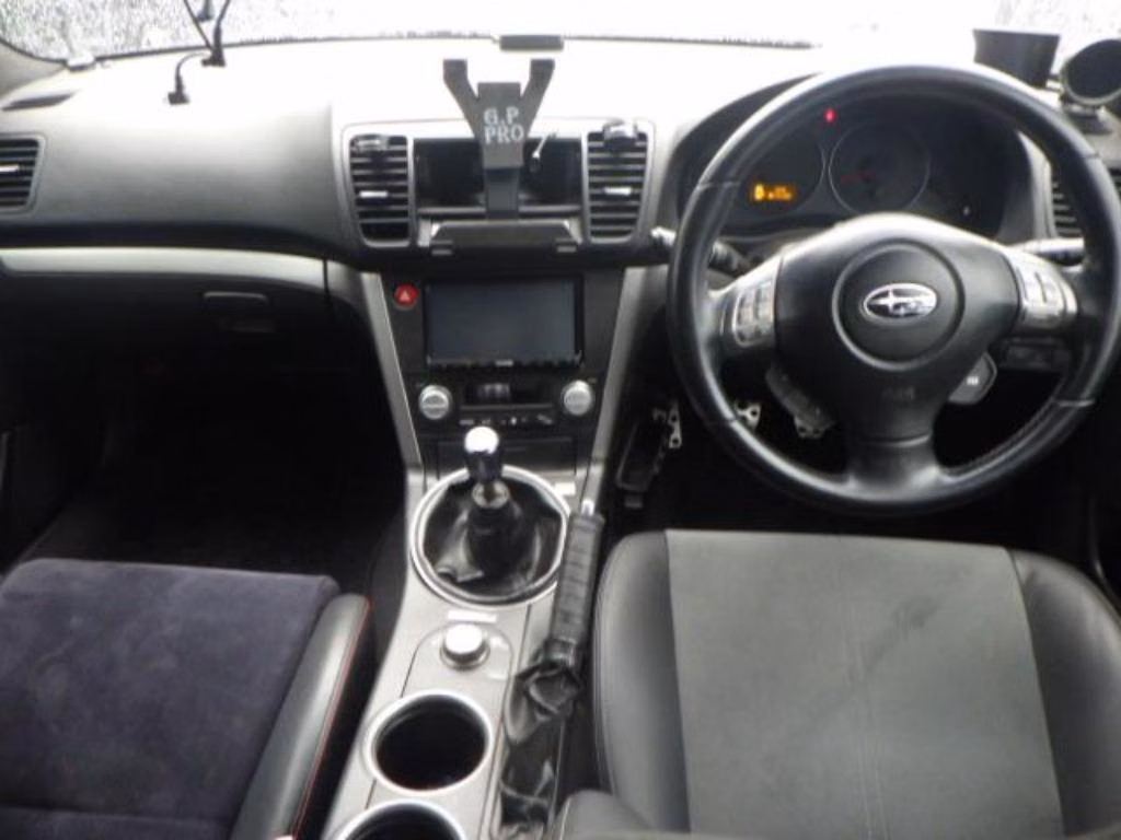 SUBARU LEGACY