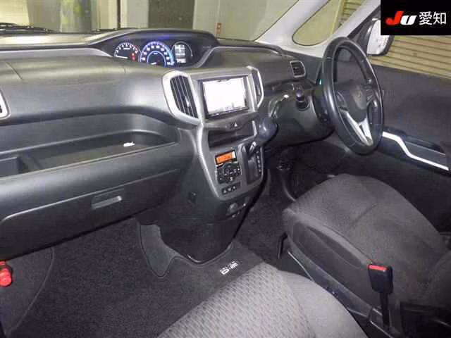 MITSUBISHI DELICA D:2