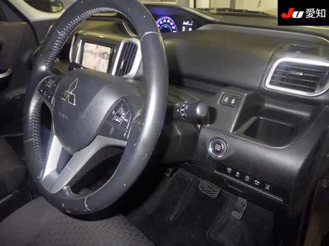MITSUBISHI DELICA D:2