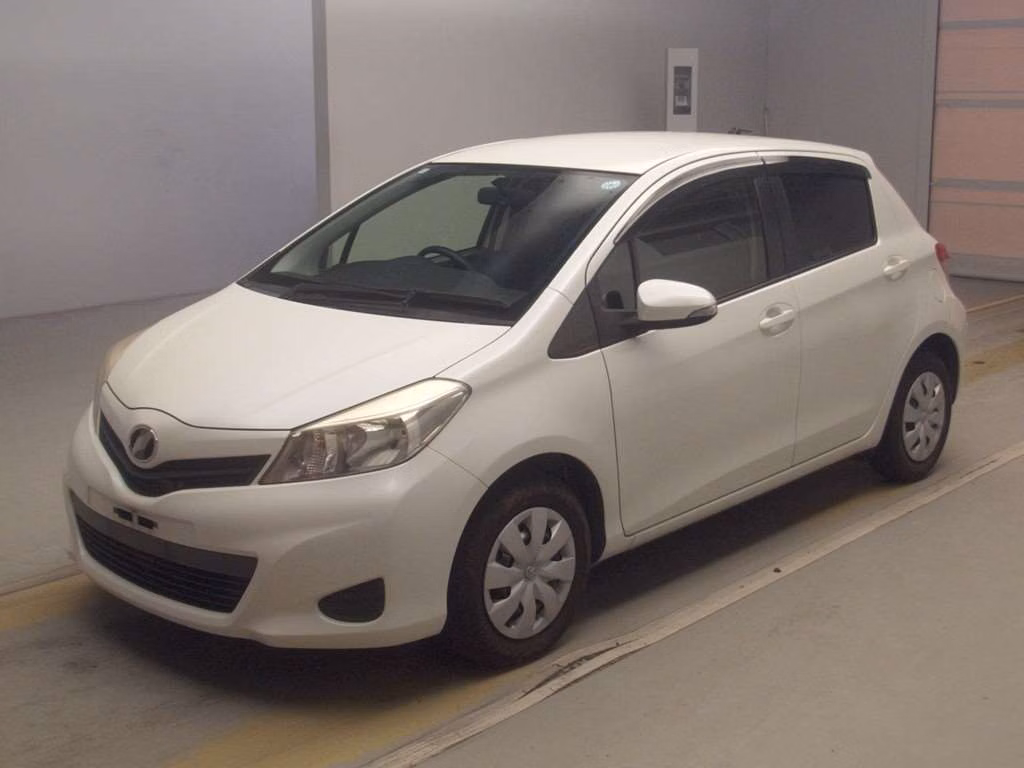 TOYOTA VITZ