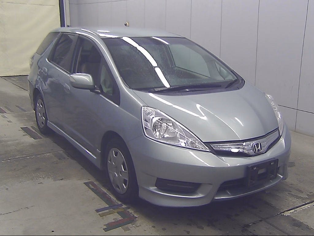 HONDA FIT SHUTTLE