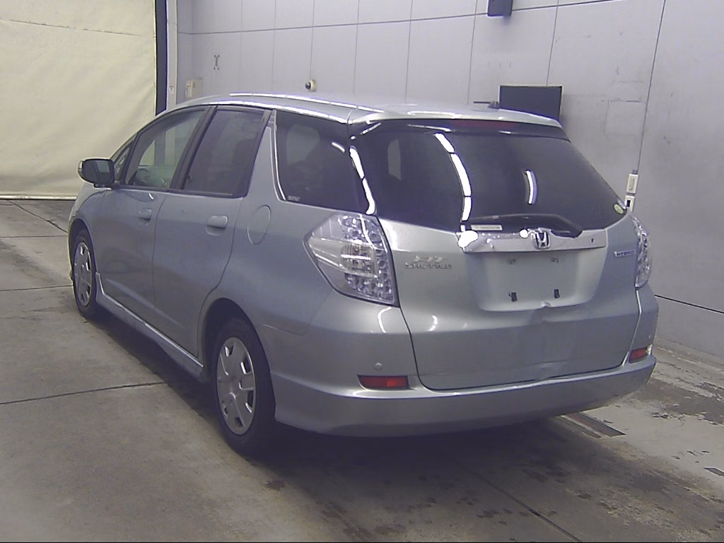 HONDA FIT SHUTTLE