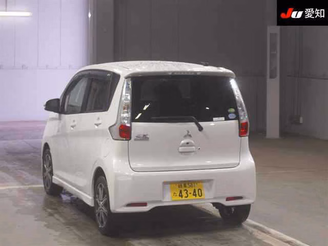 MITSUBISHI EK CUSTOM