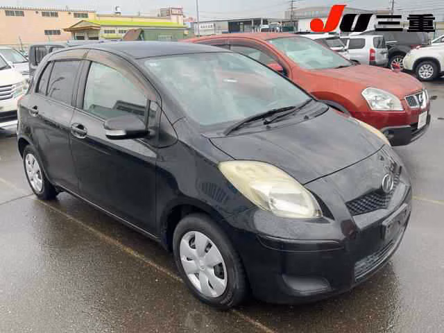TOYOTA VITZ