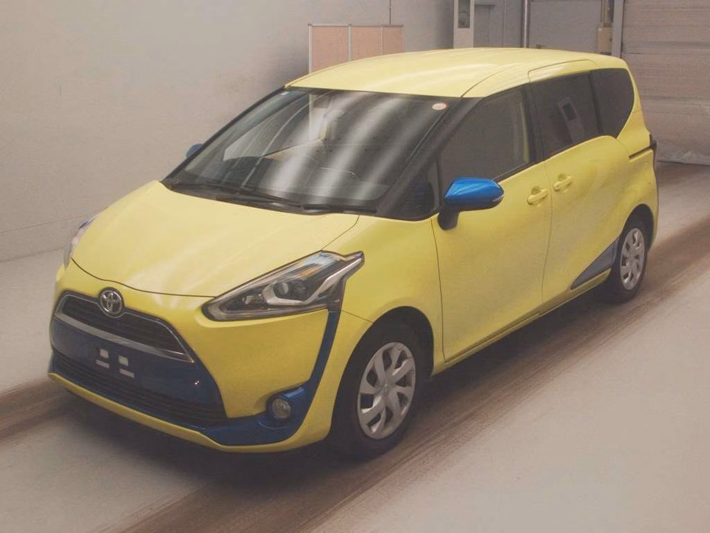 TOYOTA SIENTA