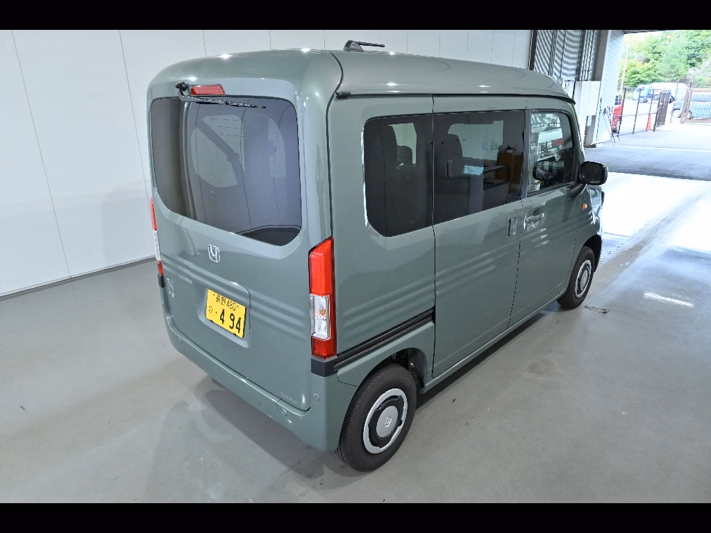 HONDA N-VAN