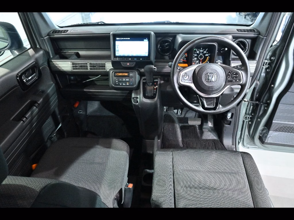 HONDA N-VAN