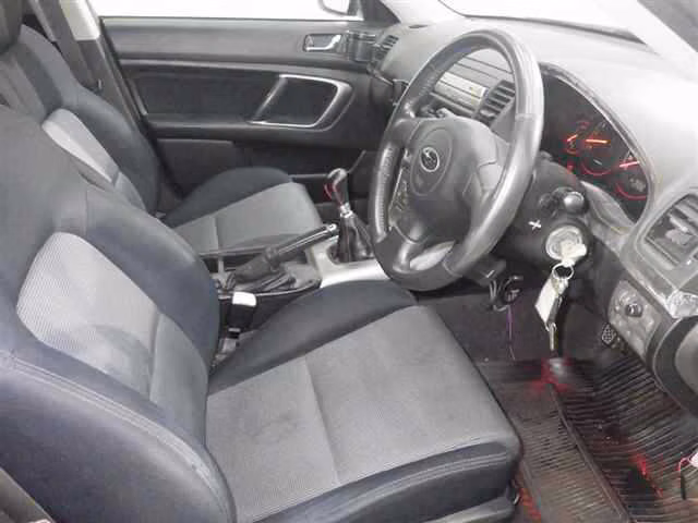 SUBARU LEGACY B4