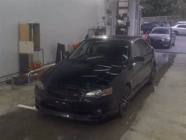 SUBARU LEGACY B4