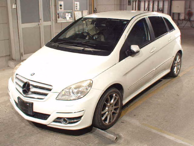 MERCEDES-BENZ B-CLASS