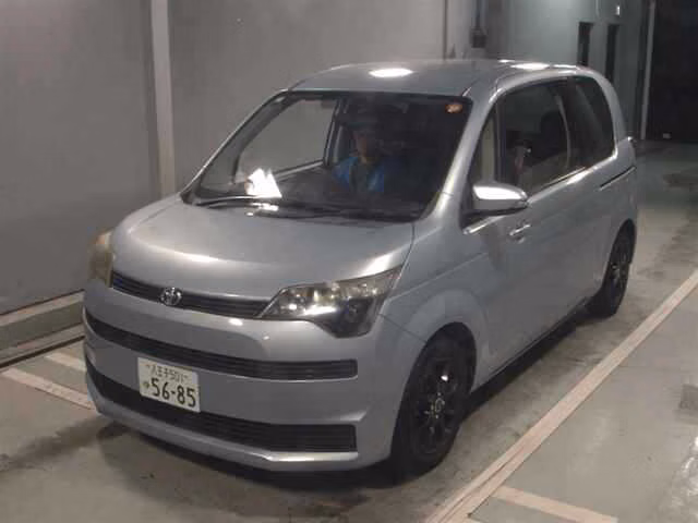 TOYOTA SPADE