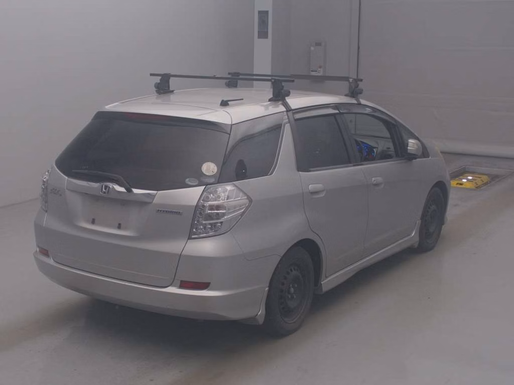 HONDA FIT SHUTTLE