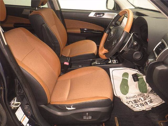 SUBARU EXIGA CROSSOVER 7