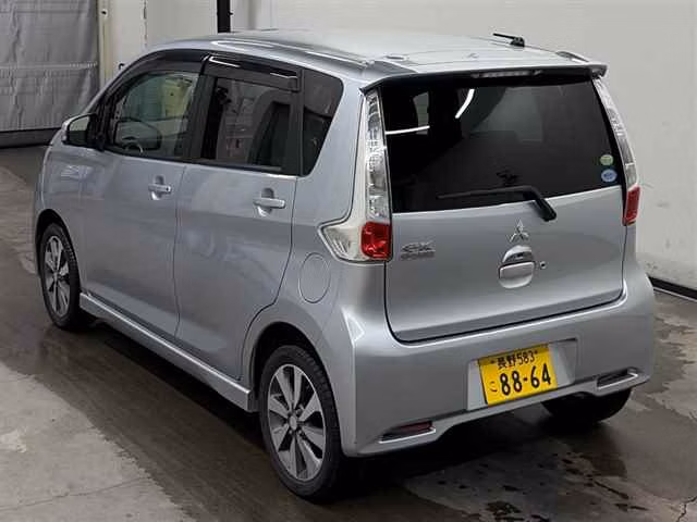 MITSUBISHI EK CUSTOM