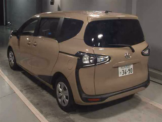 TOYOTA SIENTA