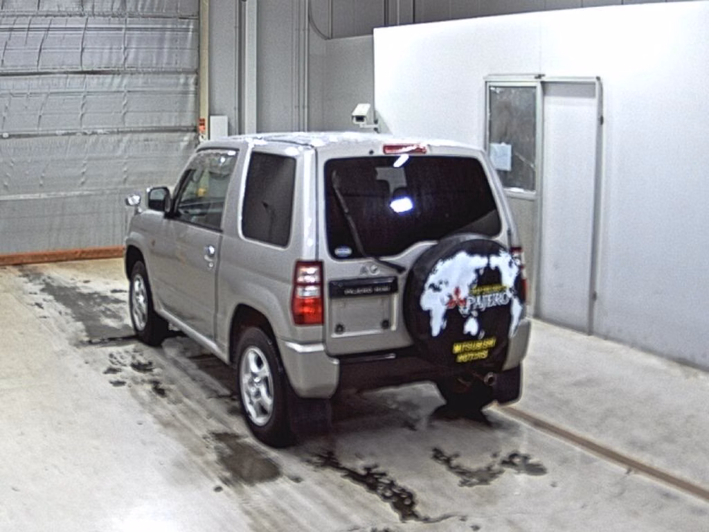 MITSUBISHI PAJERO MINI