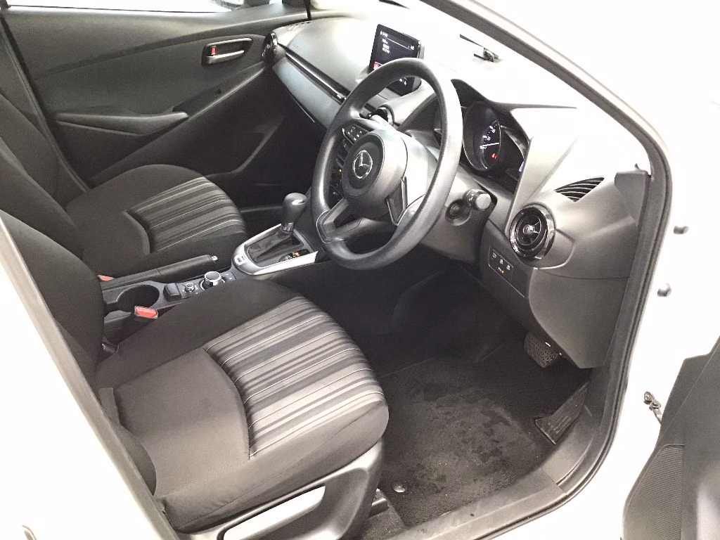 MAZDA MAZDA2