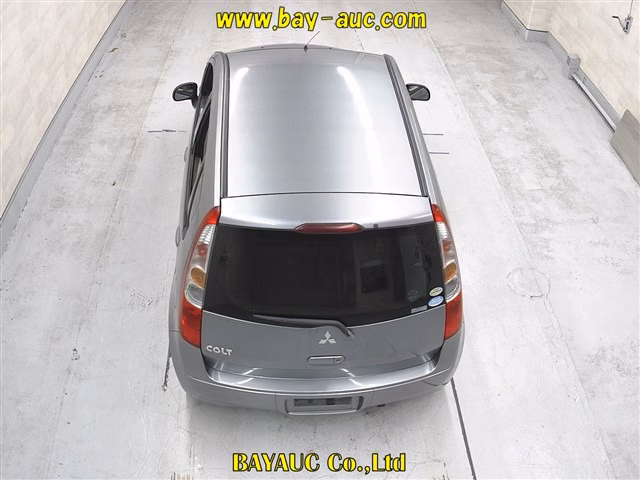 MITSUBISHI COLT
