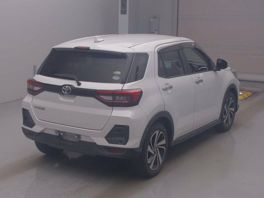 TOYOTA RAIZE