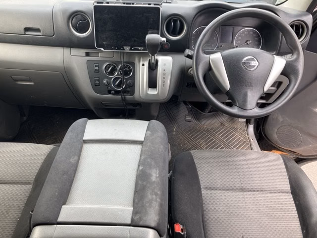 NISSAN NV350 CARAVAN