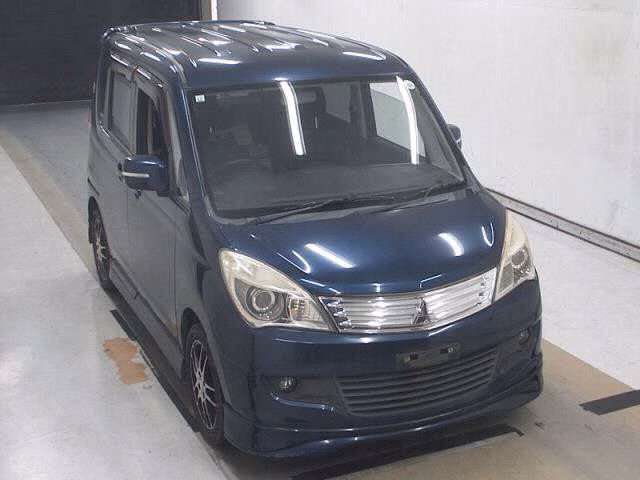 MITSUBISHI DELICA D:2