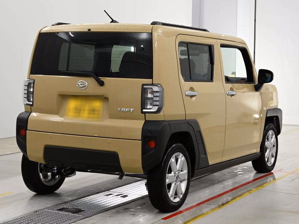 DAIHATSU TAFT