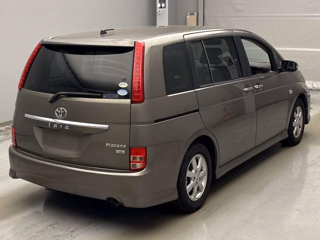 TOYOTA ISIS