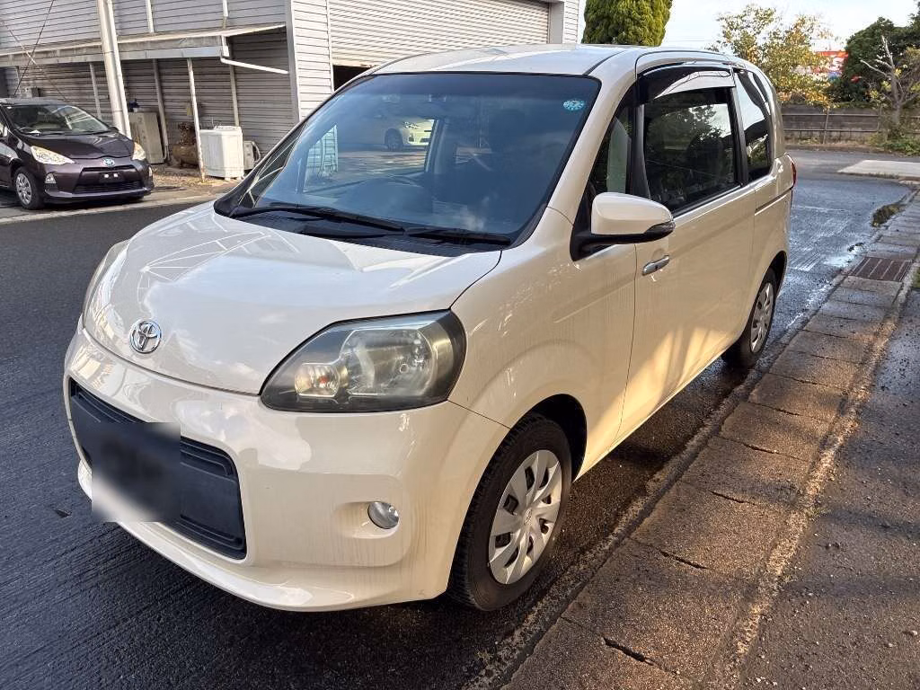 TOYOTA PORTE