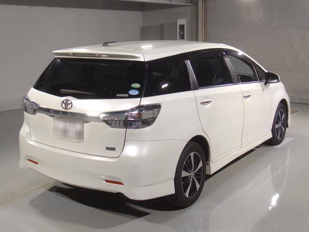TOYOTA WISH
