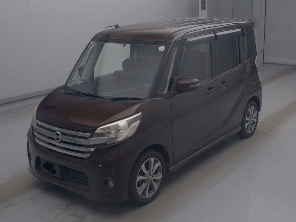 NISSAN DAYZ ROOX