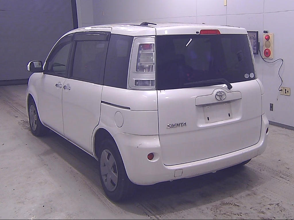 TOYOTA SIENTA