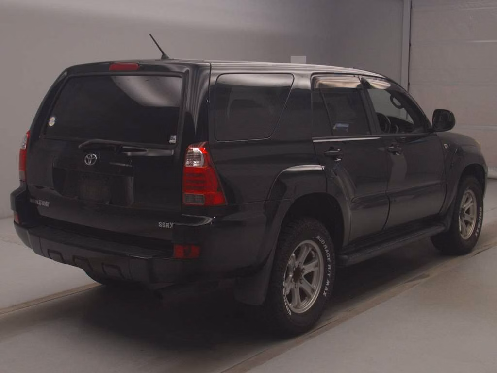 TOYOTA HILUX SURF