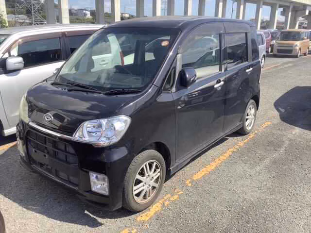 DAIHATSU TANTO EXE