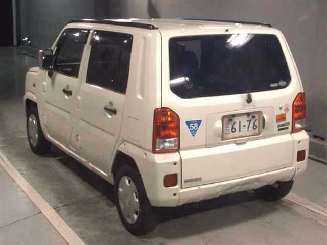 DAIHATSU NAKED