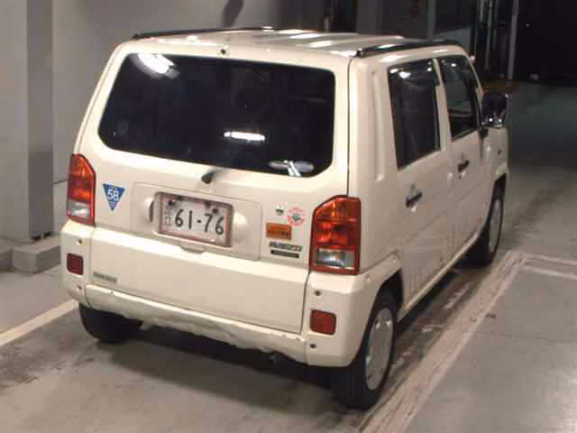 DAIHATSU NAKED