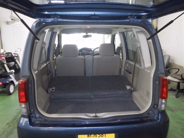 MITSUBISHI EK WAGON