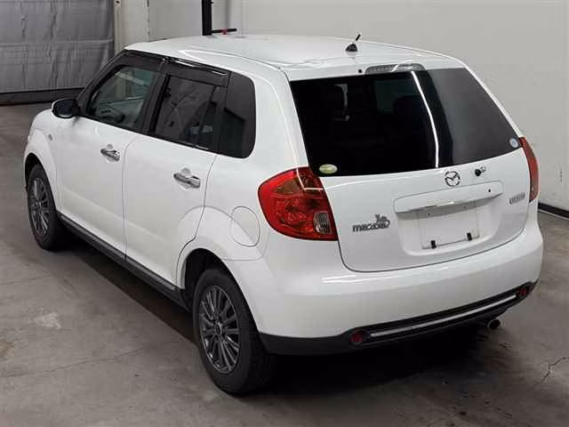 MAZDA VERISA