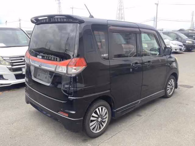 MITSUBISHI DELICA D:2