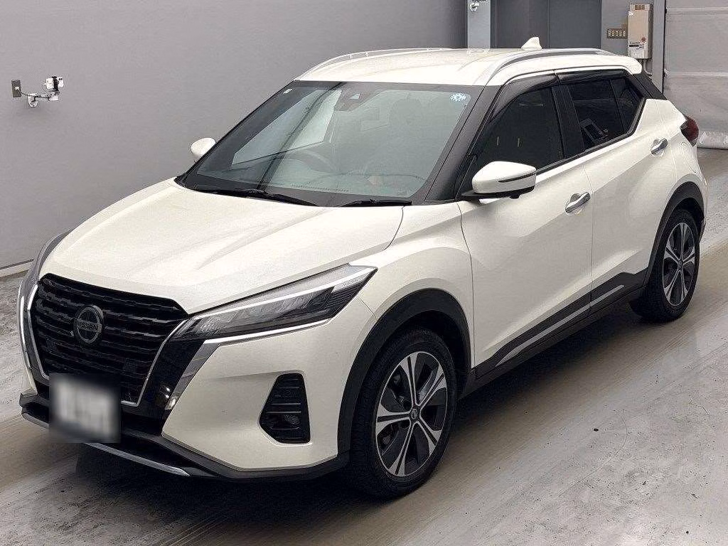 NISSAN KICKS